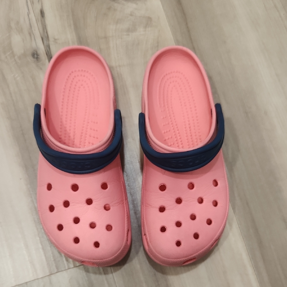 CROCS Pink with Navy Strap